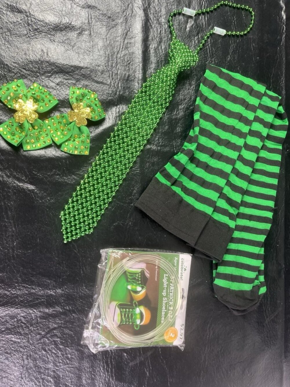 St Patricks Day Accessories Green 2 Hairbows Stockings Beaded Tie Light Up Laces